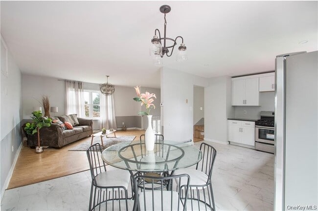 Photo - 29 Robert Dr