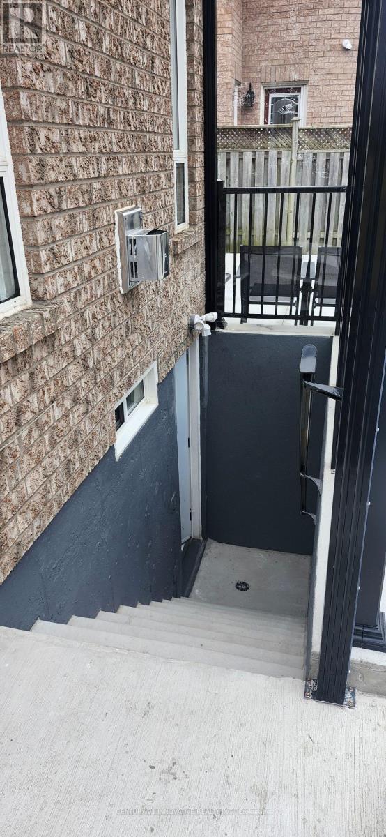 Photo - 83 Harty Crescent