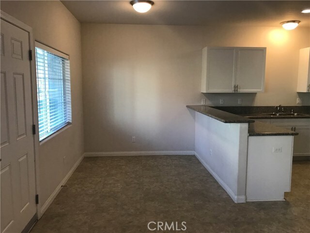 Photo - 815 Humbert Ave