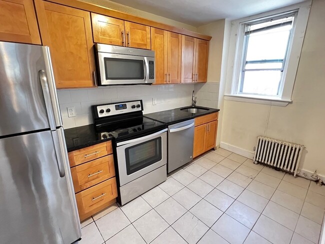 Photo - 11 Gorham St
