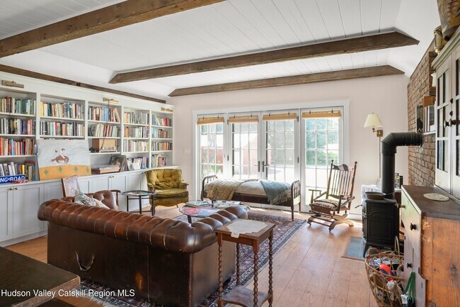 Photo - 718 Church Ave