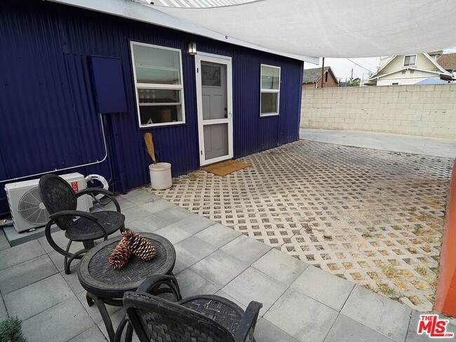 507 S Mathews St