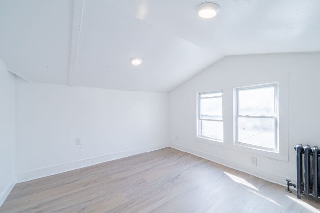 Photo - 426 W Peach St Unit Apt 2