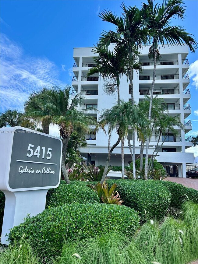 Building Photo - 5415 Collins Ave Unit 302