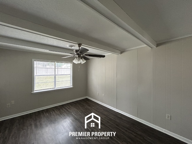 Photo - Charming 3BR/2BA in Southaven | Hardwood Floors & Large Fenced Backyard