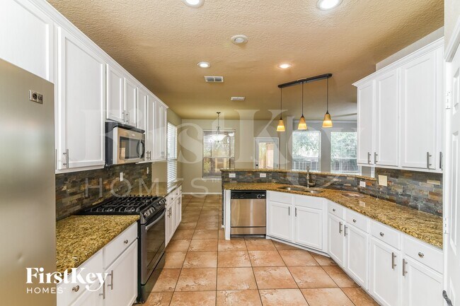 12243 Dewitt Cove