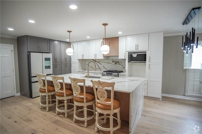 Building Photo - 2344 Milstead Cir NE Rental