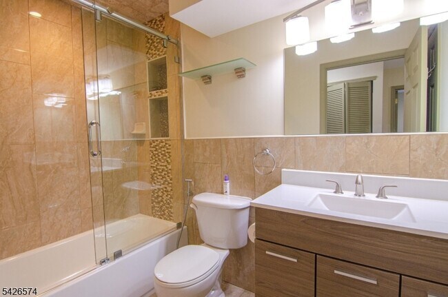 Photo - 3027 King Ct