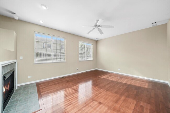 Photo - 1848 Fredericksburg Ln
