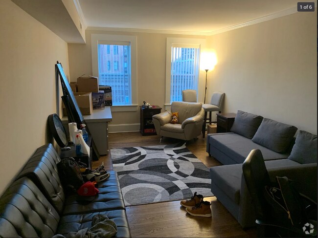 Building Photo - 19 Short St Unit #3 Rental