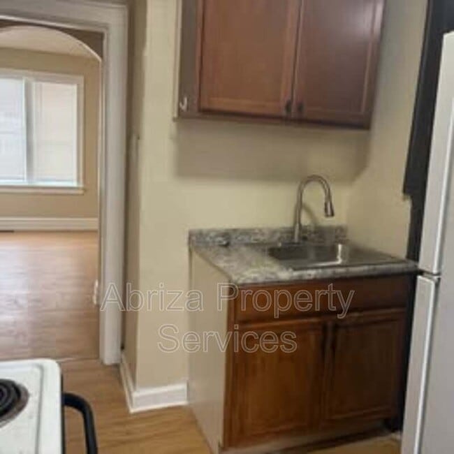 Photo - 4217 Neosho St Unit 103