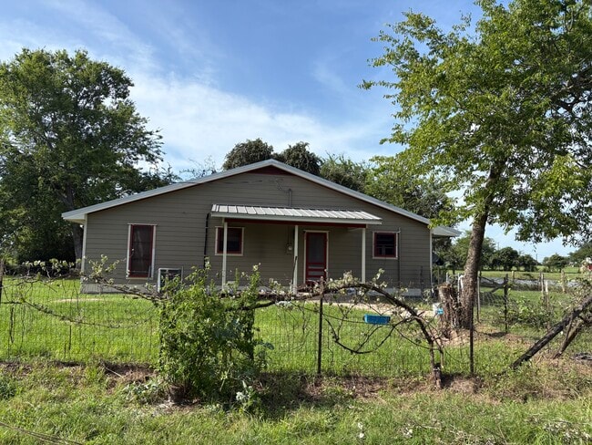 Building Photo - 9741 County Road 174 Rental