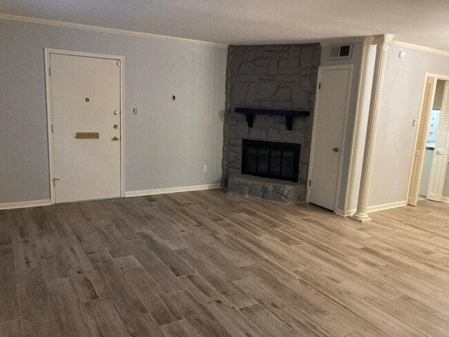 Photo - 3730 Fairfield Ave Unit 106