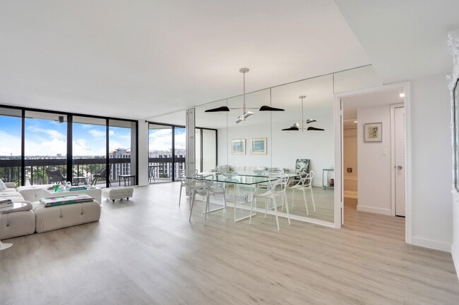 Photo - 2000 Presidential Way Unit Furnished
