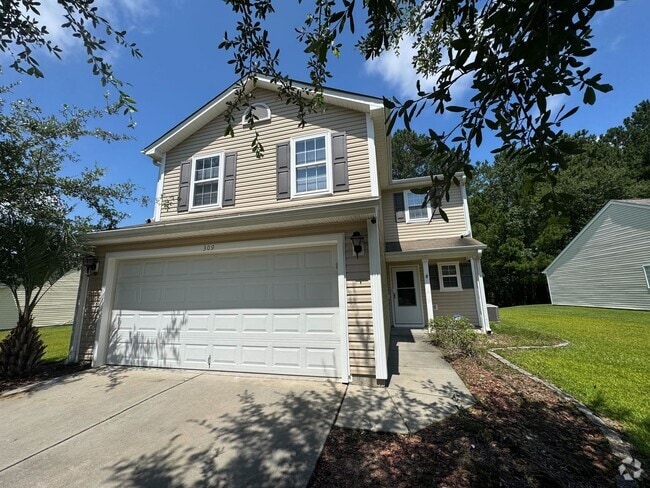 Building Photo - Longs - 4 Bedroom / 2.5 Bathroom Home
