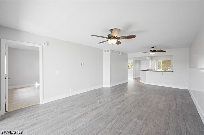 Building Photo - 7800 Emerald Cir Unit B104
