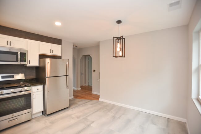 Photo - Zinsle Flats