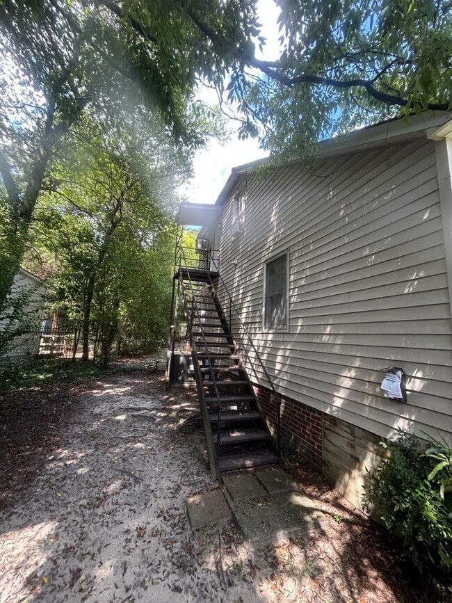 Photo - 2015 Holt Dr