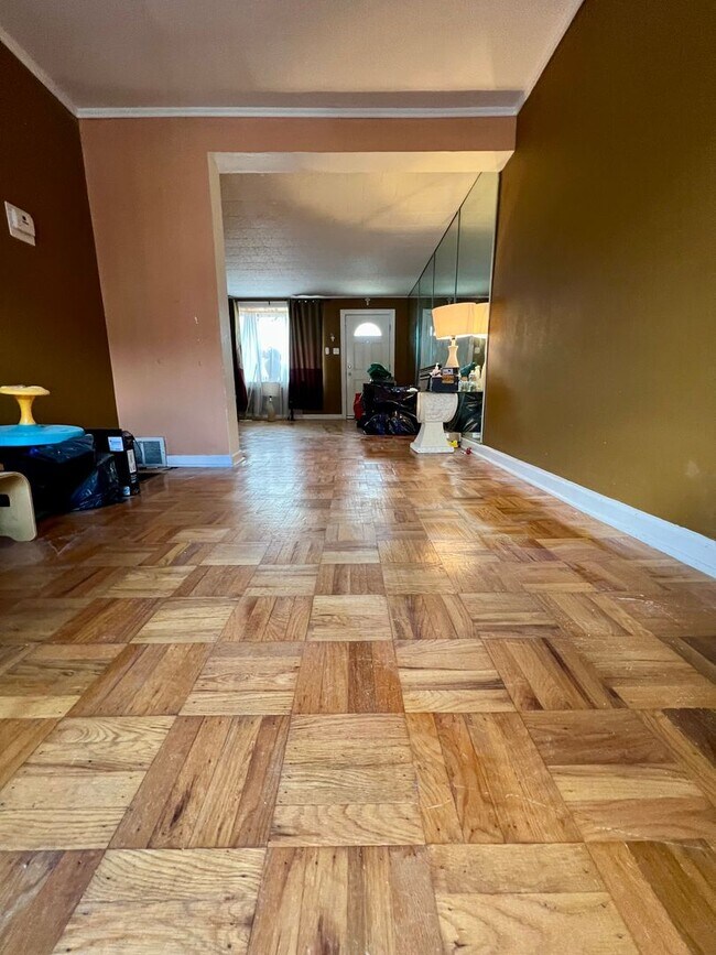 Photo - Stunning 3-Bedroom Townhome in Wissinoming! Available NOW!