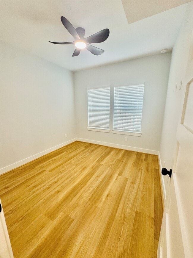 Photo - 9362 Starfire Ln