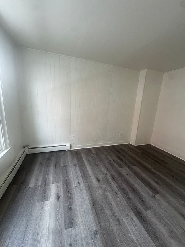 Photo - Beautifully Remodeled 4-bedroom Home located in Allentown