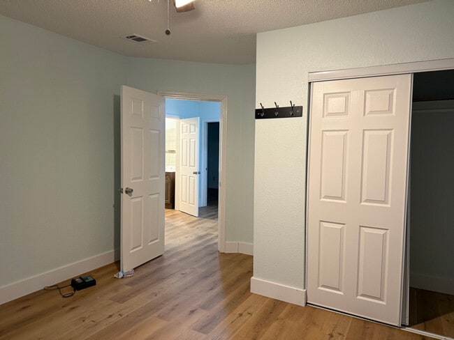 Photo - 2543 E Ann Arbor Ave