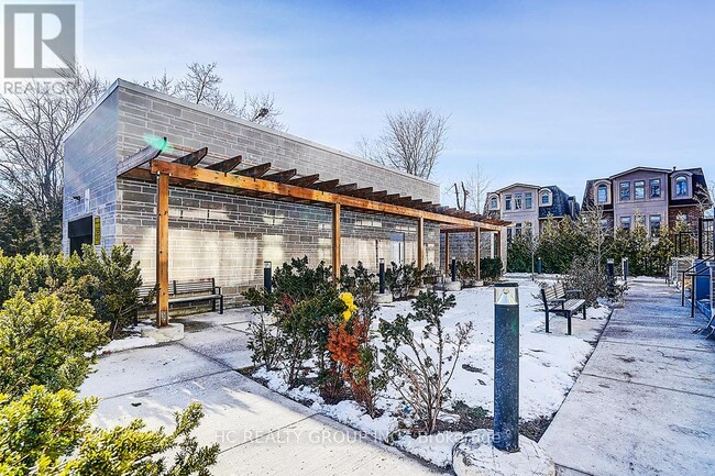 Photo - 57 Finch Ave W