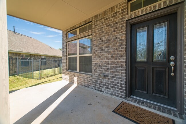 Photo - 8 Florentino Vine Pl