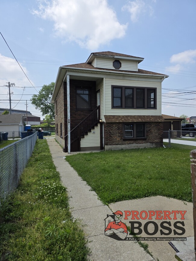 Photo - 2128 Indianapolis Blvd House