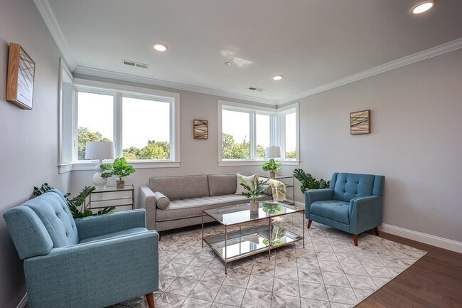 Photo - 1400 Centre St Unit 303