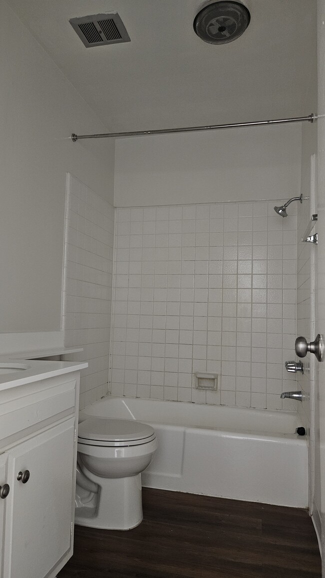 Photo - 3838 Keystone Ave Unit 16