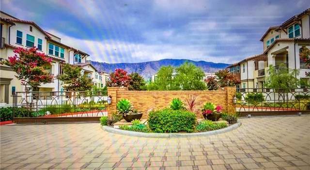 Photo - 537 W Foothill Blvd