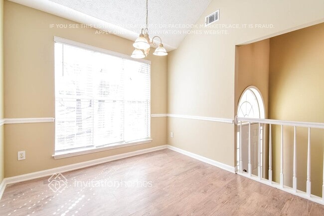 Photo - 170 Ashley Woods Dr