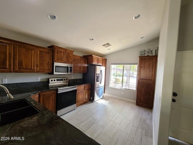 Photo - 2324 E Browning Pl