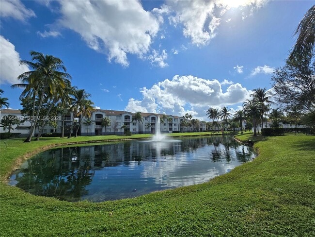 Building Photo - 2600 S University Dr Unit 102