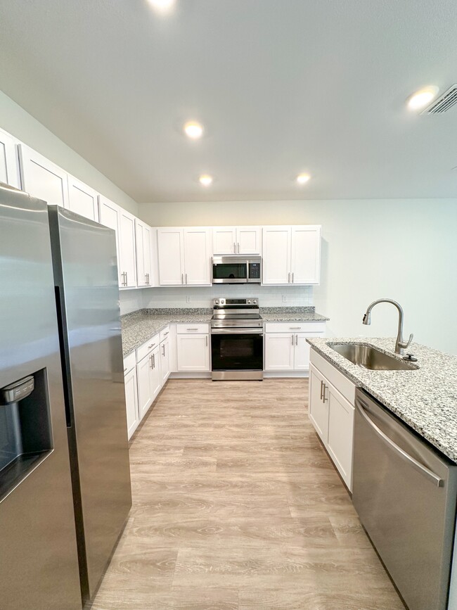 Photo - 104 Santa Rosa St Townhome