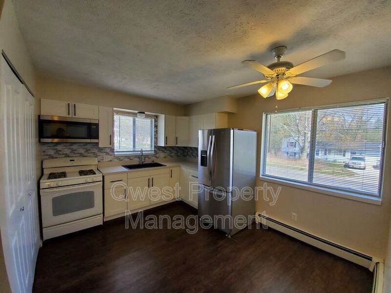 3821 Boone Ave SW Condo Unit 2 Condo for Rent in Wyoming, MI