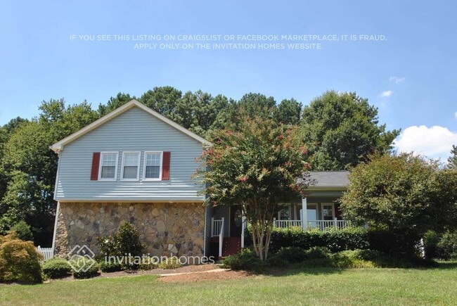 Building Photo - 2944 Blankenship Loop SW