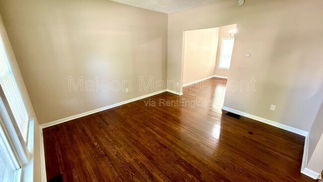 Photo - 451 Averill Ave