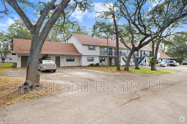 Building Photo - 2122 Bradford St Rental