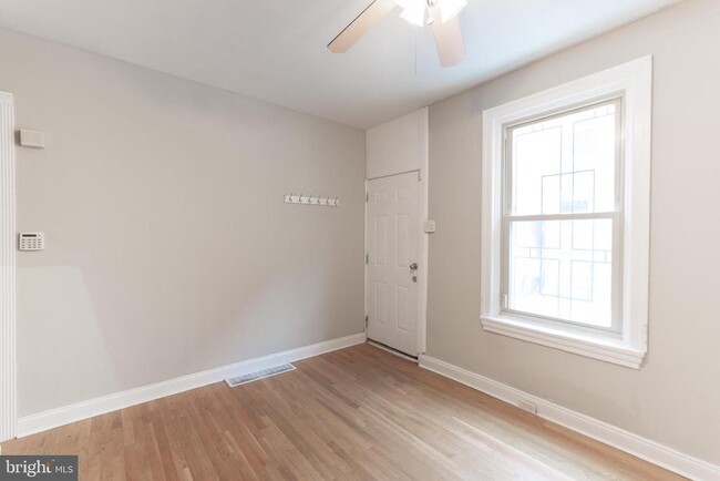 Building Photo - 1606 Rodman St