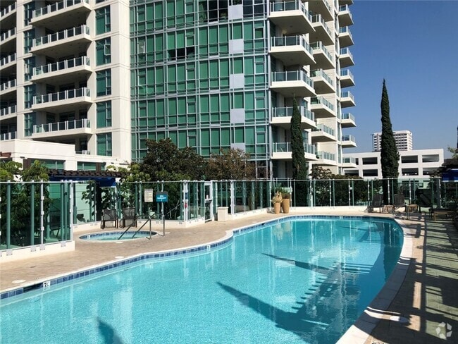 Building Photo - 3131 Michelson Dr Unit 1101 Rental