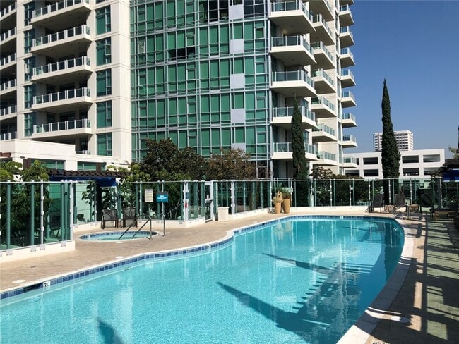 Building Photo - 3131 Michelson Dr Unit 1101 Rental