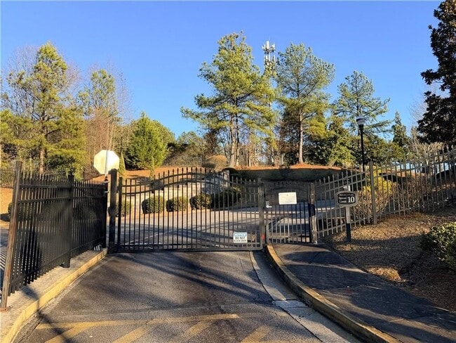 Photo - 379 Pine Hill Pl