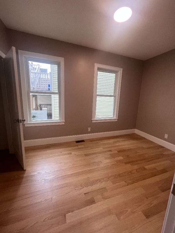 Photo - 13 Newton St Unit 1