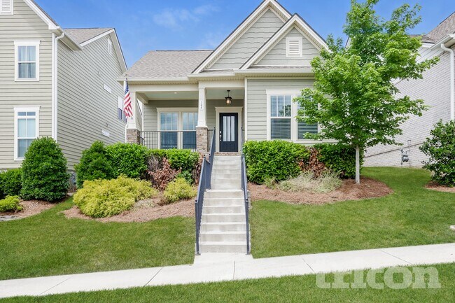 Building Photo - 508 Pleasant St