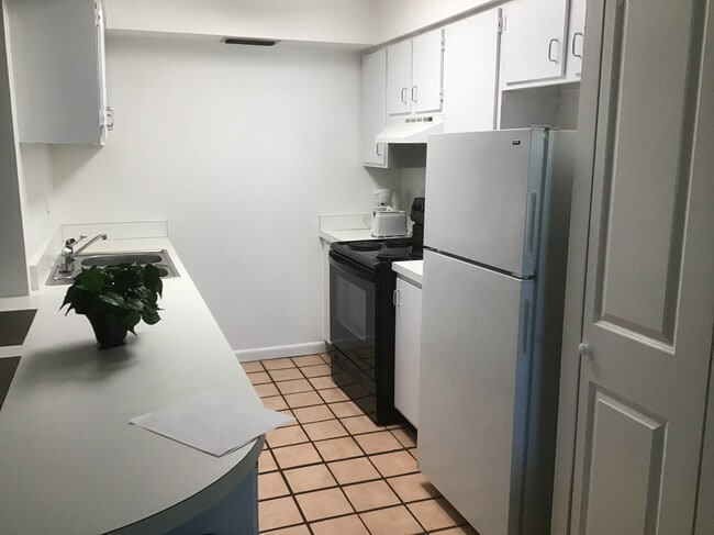 Photo - 4504 3rd St Cir W