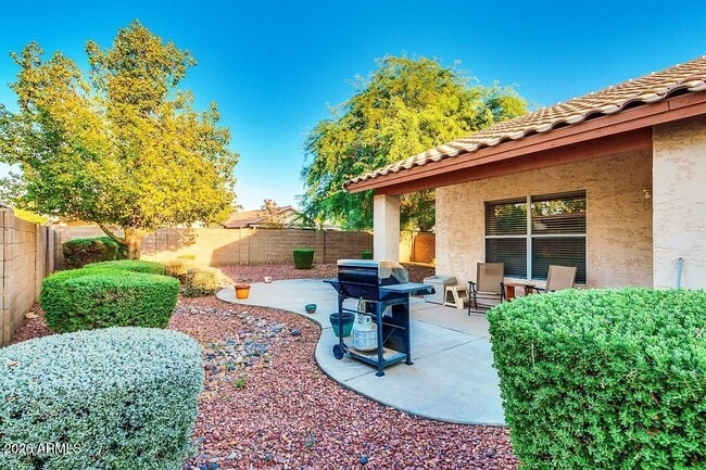 Photo - 1381 S Yucca Pl