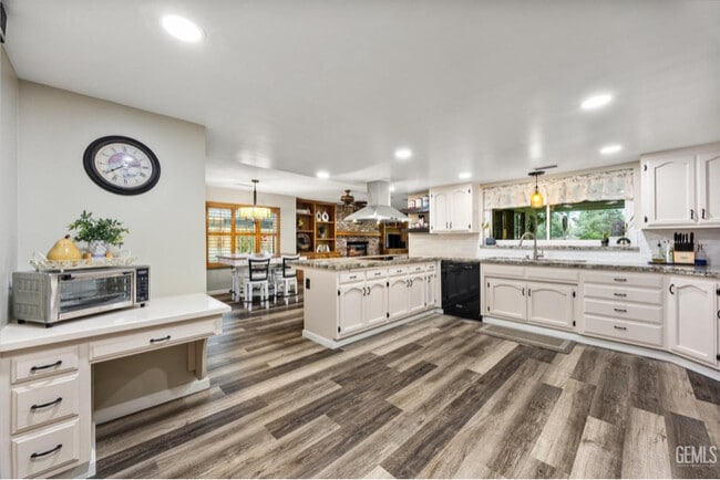 Photo - 1503 Calle Hermosa