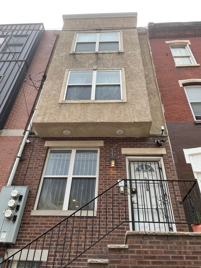 Photo - 1528 Willington St Unit B